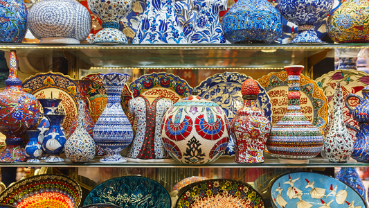 Blue Pottery in Pakistan: History, Significance & Modern Trends